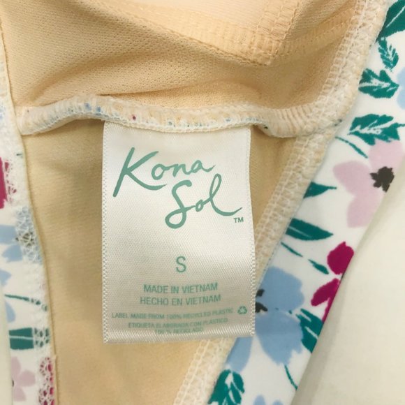 Kona Sol Women's Size Small Knot Front Padded Bikini Swim Top Floral NWOT - Picture 4 of 10